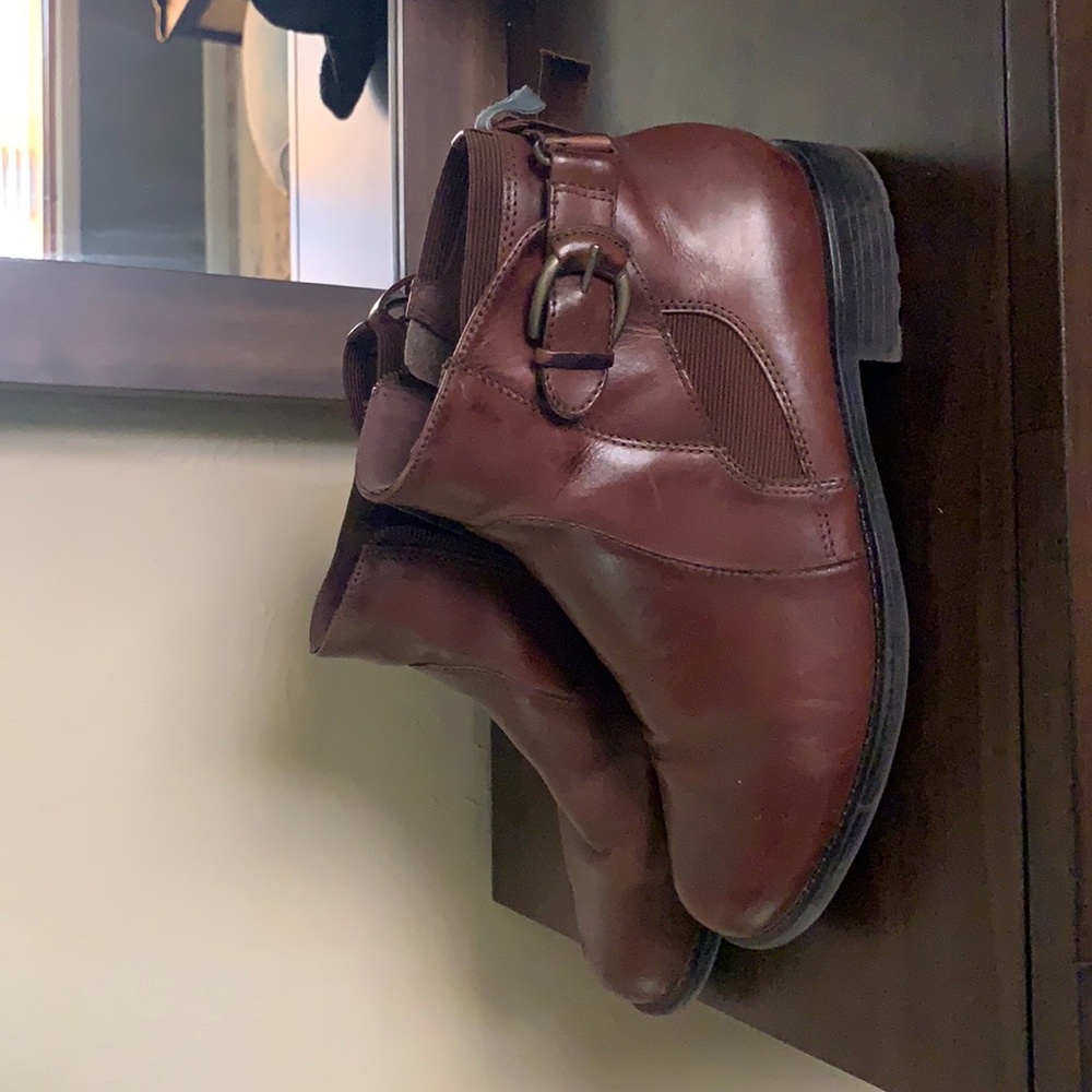 Earth Spirit Brown Leather Booties